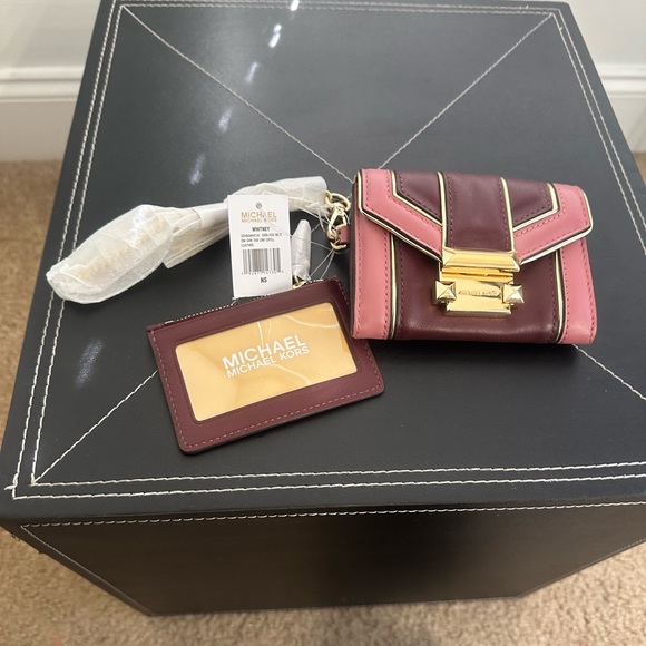 🔥🔥NWT Michael Kors Whitney Colorblock Strips Quilted (Bundle Deal) w/ wallet - Picture 11 of 14